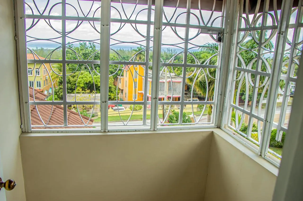 The Whyte House Villa Montego Bay